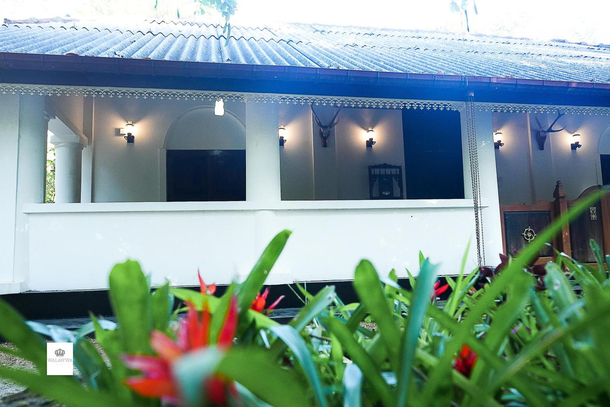 Walawwa Matale Hotel Buitenkant foto